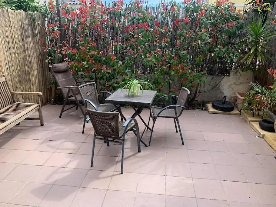 Apartment Maison Dans Lotissement Villeneuve-Loubet
