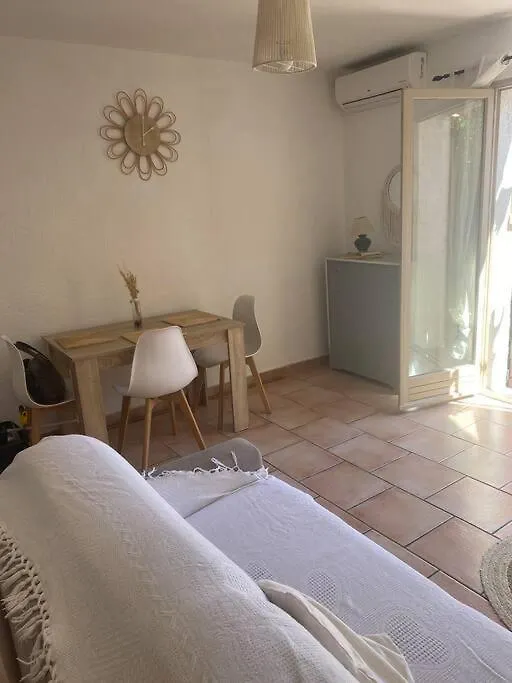 Maison Dans Lotissement Villeneuve-Loubet Apartment